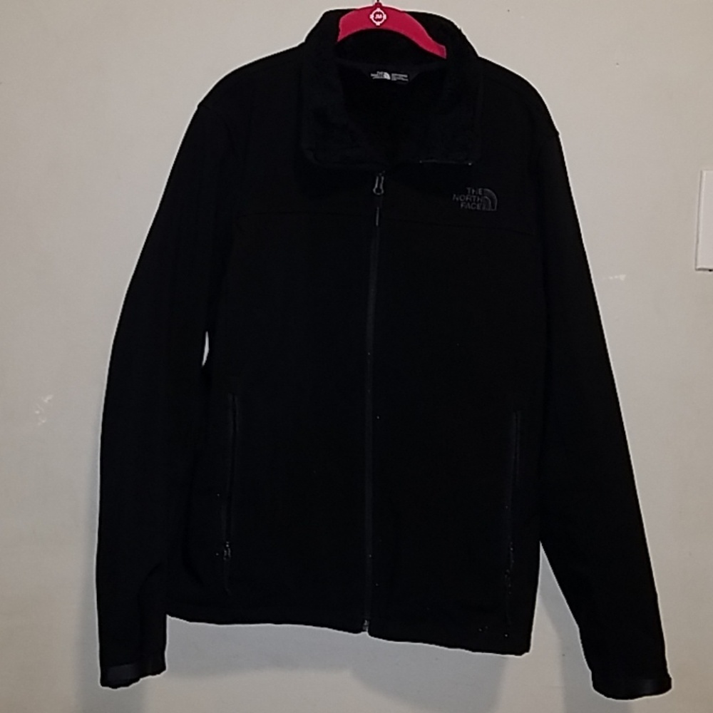 The North Face MEN’S APEX CHROMIUM SHERPA THERMAL